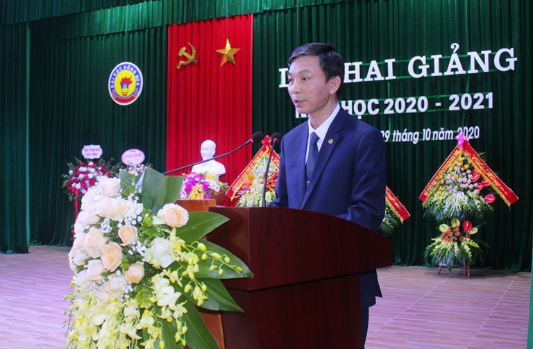 Hong Duc University Held the Opening Ceremony For the New Academic Year 2020-2021